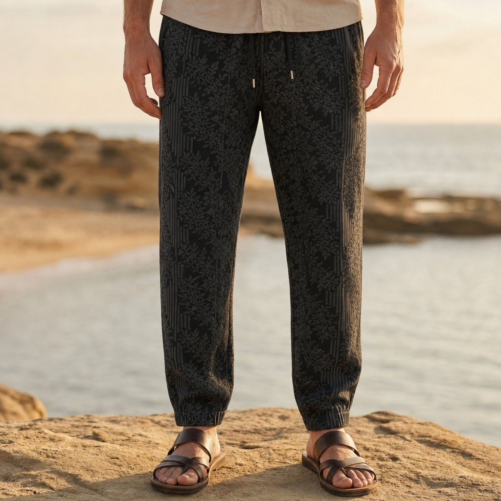 Soller Floral Print Sweatpants in Black