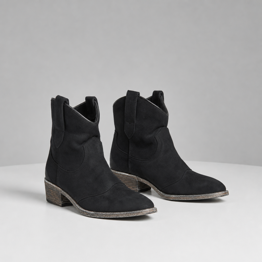 Arles Vintage Western Ankle Boots in Black