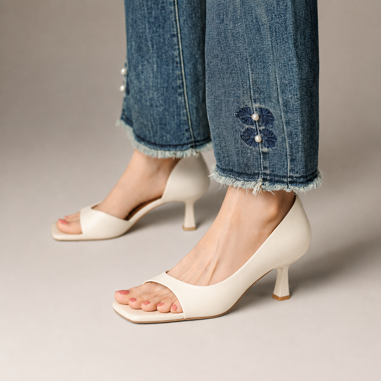 Valletta Leather Square-Toe Mules