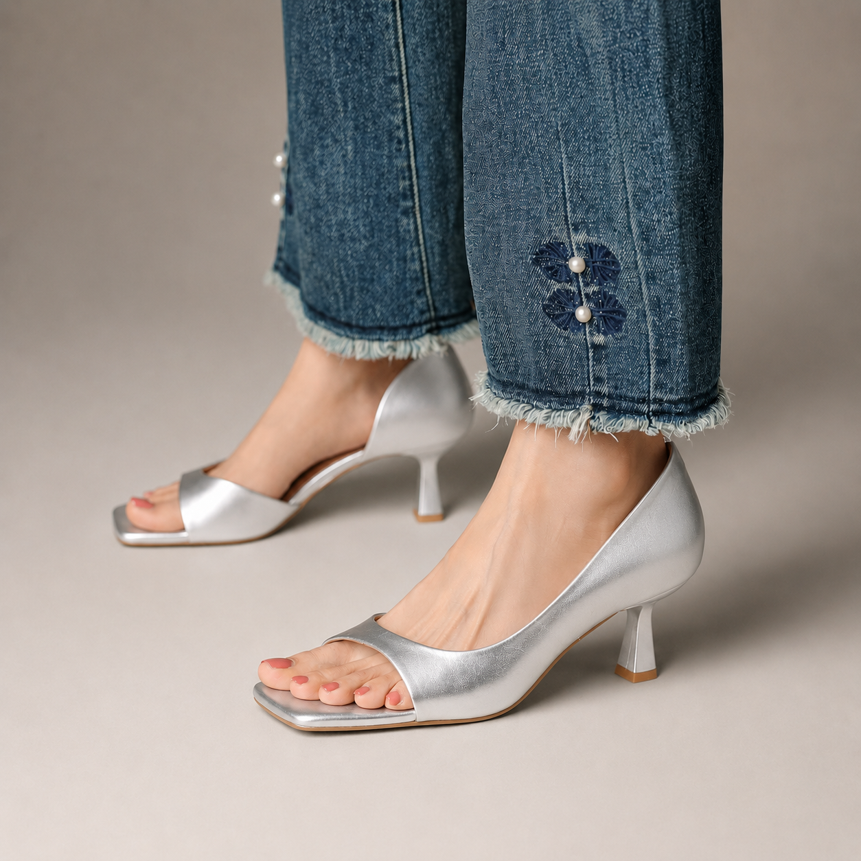 Valletta Leather Square-Toe Mules