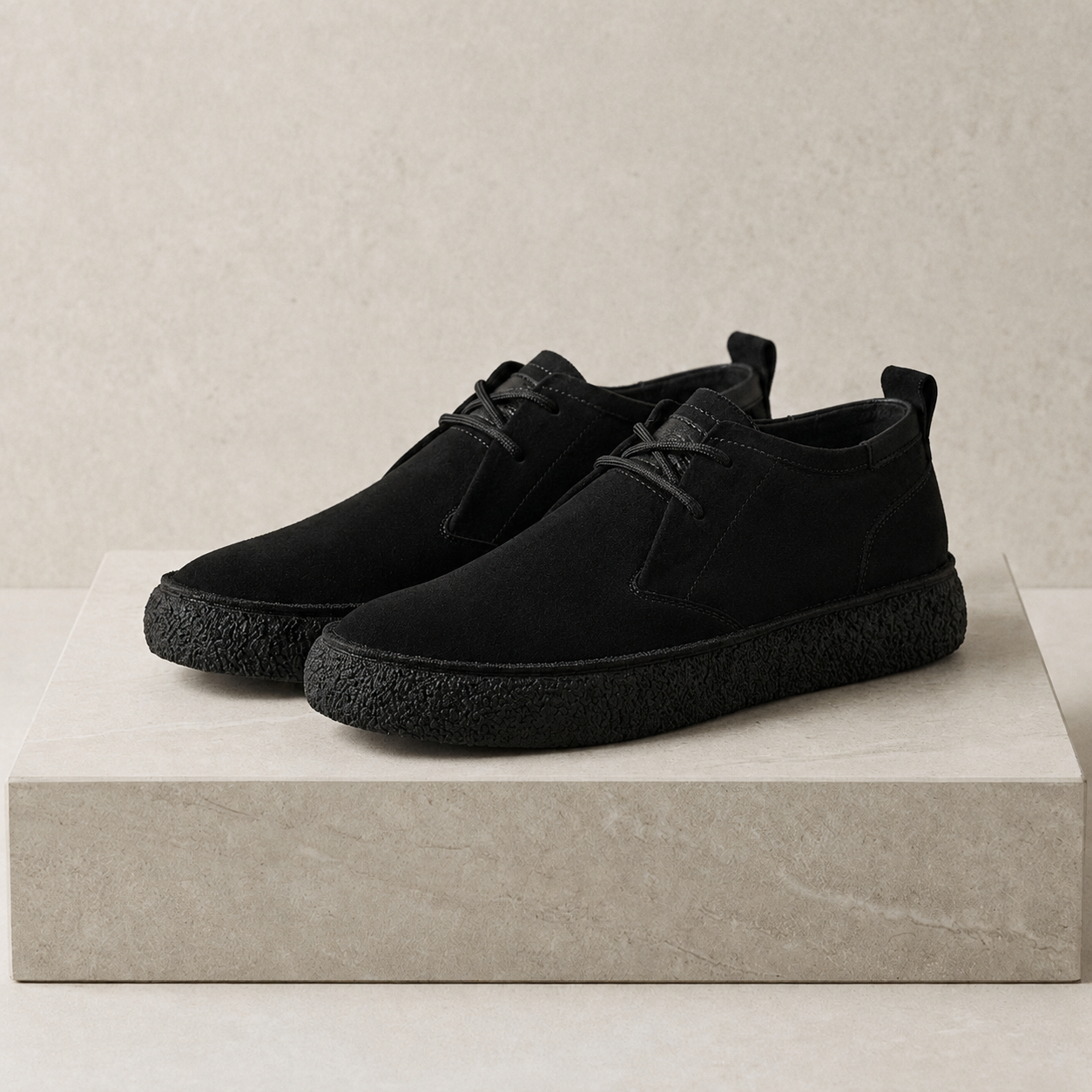 Badlands Mid-Top Lace-Up Shoe