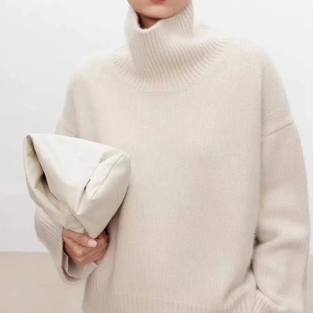 Aurelia Turtleneck
