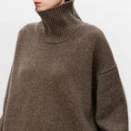 Aurelia Turtleneck