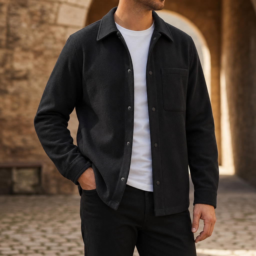 Assisi Brushed Fleece Overshirt in Black Button-up