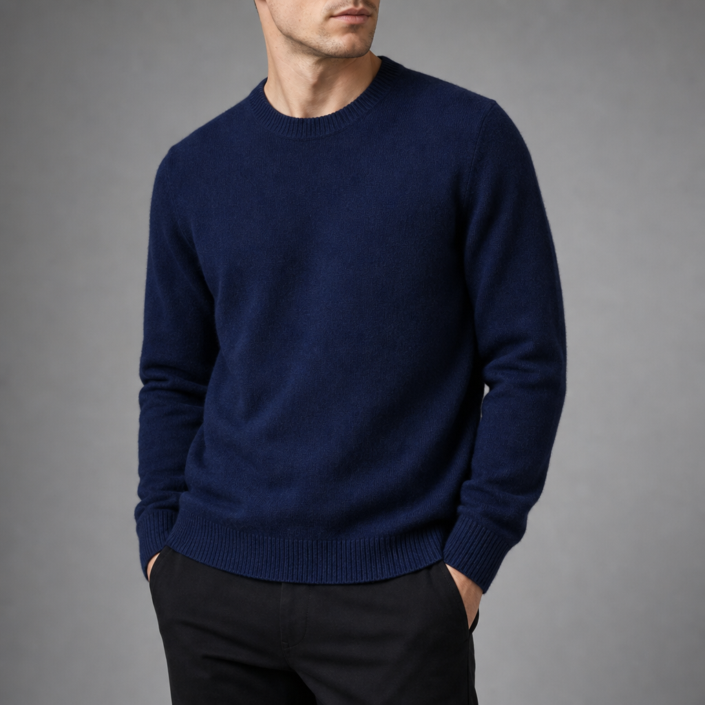 Montpellier Ultra-Soft Cashmere Sweater in Navy